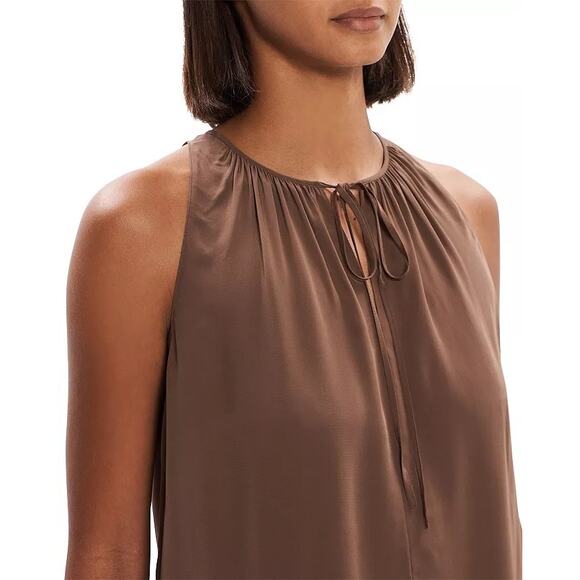 New THEORY Cutaway Sleeveless Top in Viscose XL - Picture 4 of 12